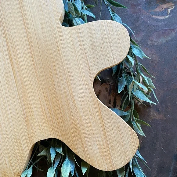 NWOT Unfinished Wood Gingerbread Man Small Tray Holiday Decor - Picture 13 of 15